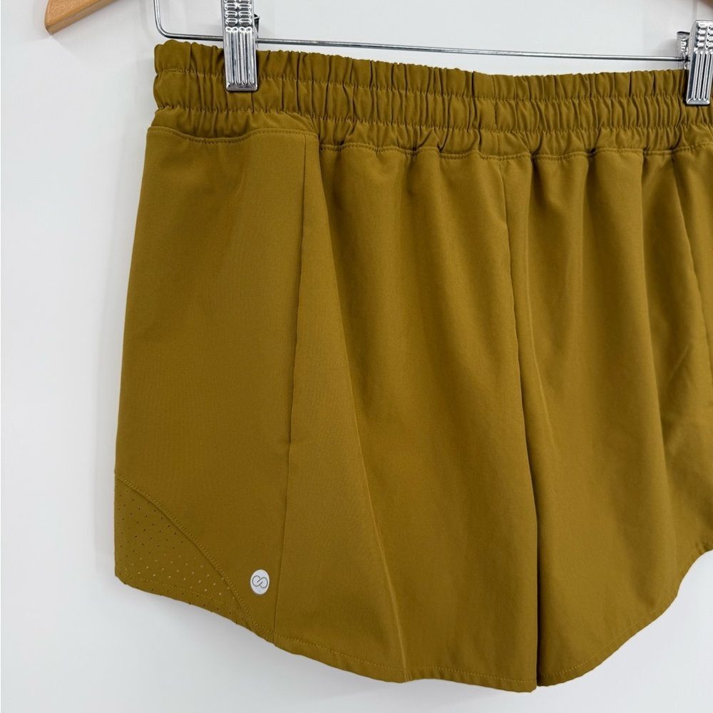 Calia Women's Mid Rise Infinity Run Short in Olive Bronze | Small - Picture 11 of 11